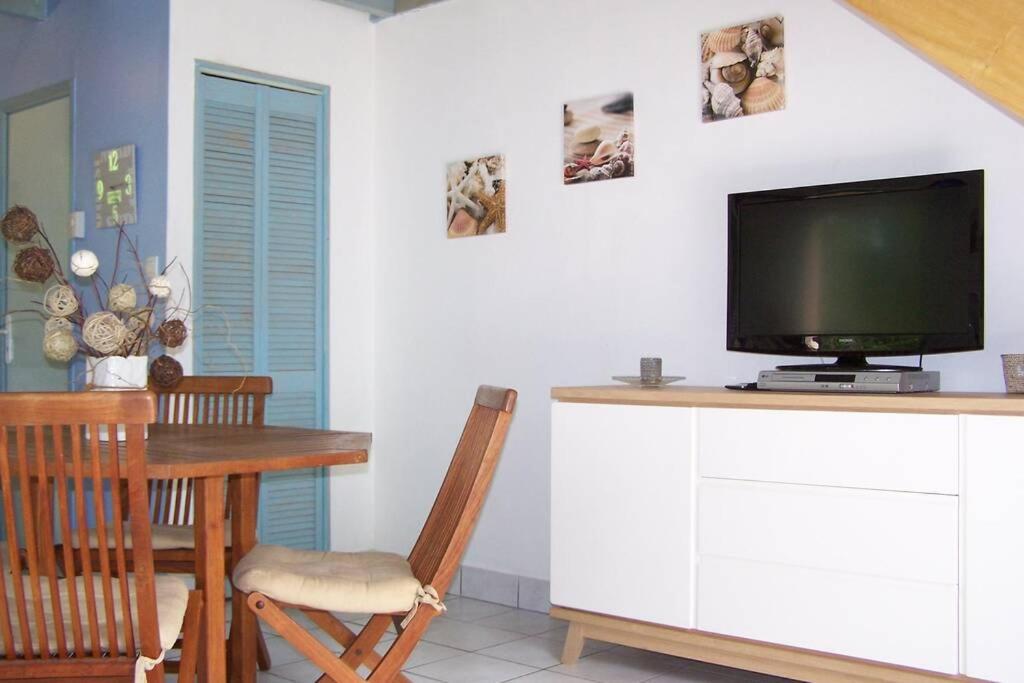 Maison Avec Jardin Clos. Animaux Acceptes - Wifi - Proche Plages De La Trinite Sur Mer Et Carnac Ngoại thất bức ảnh